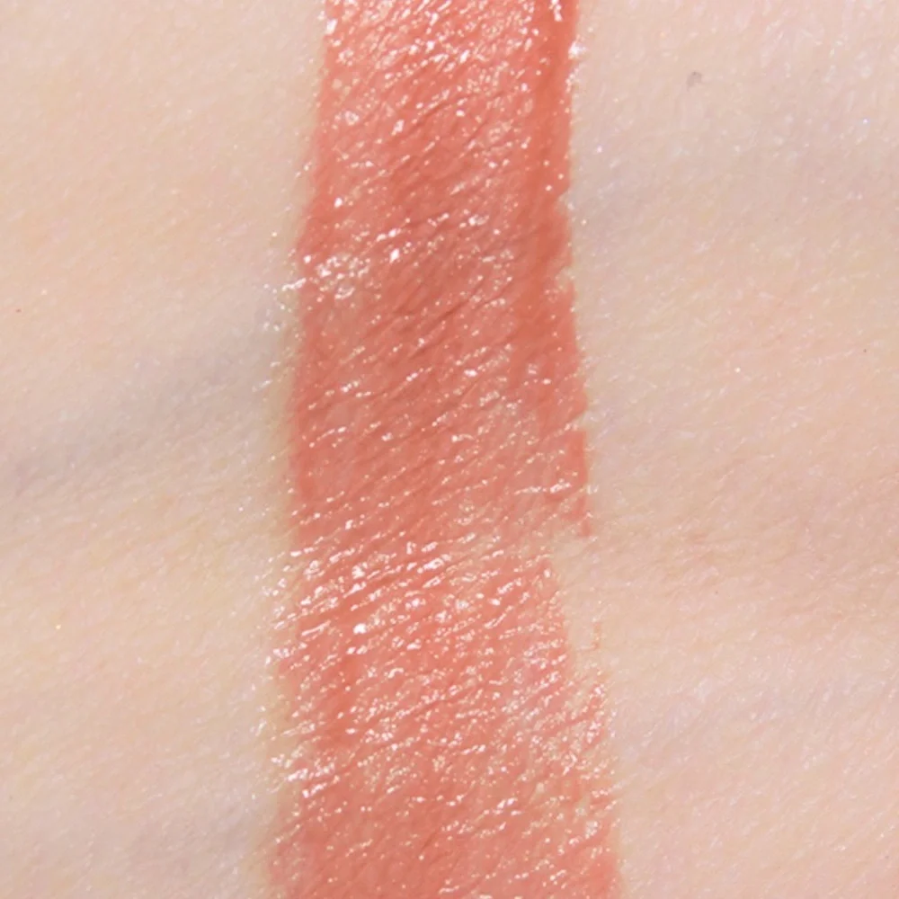 Rare Beauty ELEVATE Matte lip souffle cream